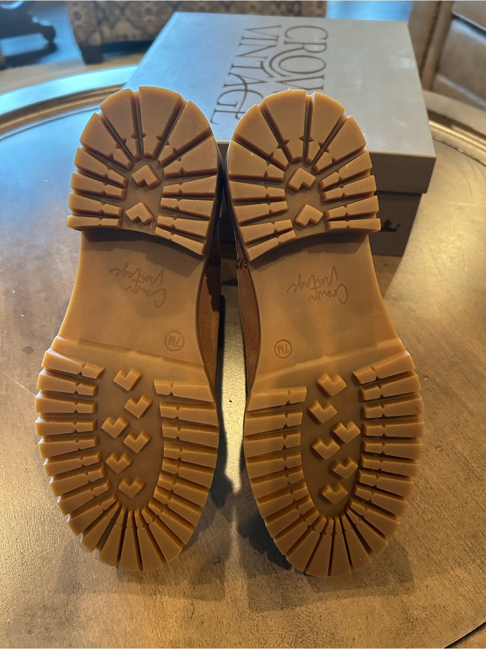 Crown Vintage Gilian Chelsea Boot Whiskey Suede Size 7 NIB - Picture 8 of 11